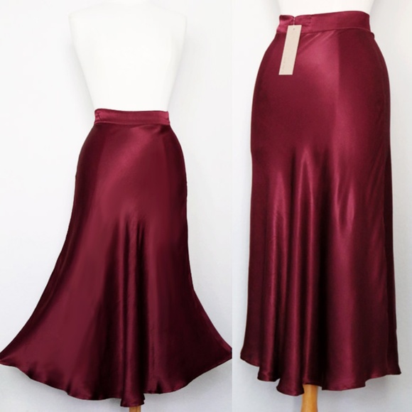 Wine Silky Satin Bias Cut Flowy Drape Midi Skirt - Picture 3 of 8